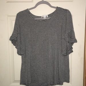 Dark/light grey stripped shirt